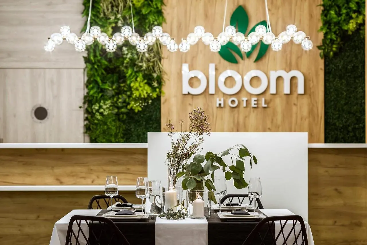 Bloom Hotel Airport Okecie Raszyn